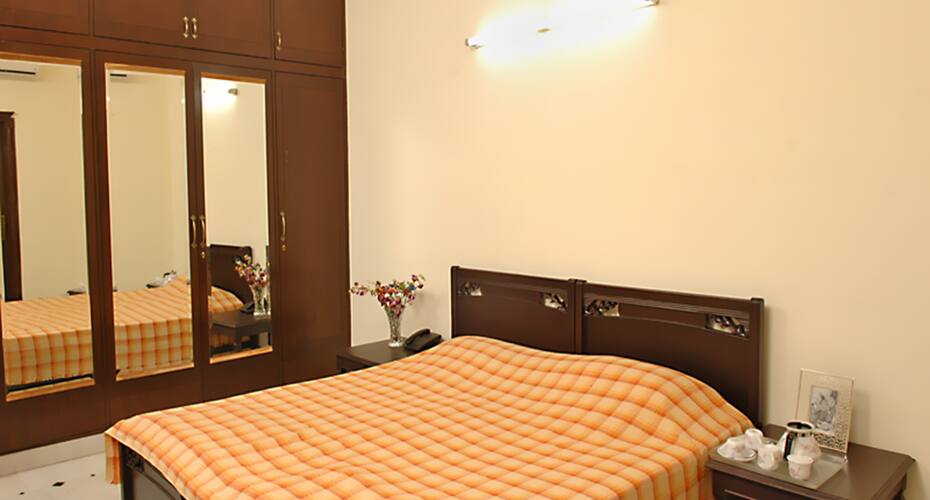 TG Stays South Ext. Part 2, New Delhi 2